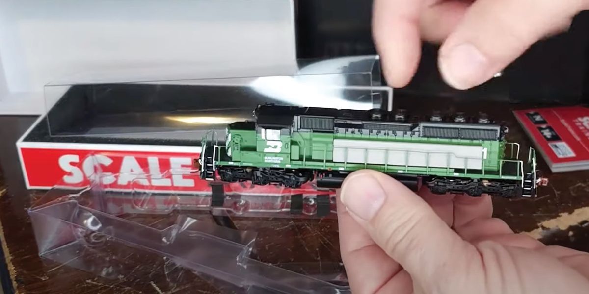 Video Review: Rivet Counter N Scale EMD SD40-2