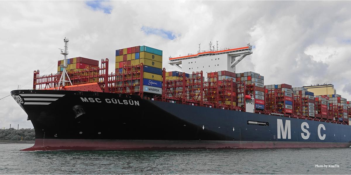 VIDEO: Massive MSC Container Ship Launch