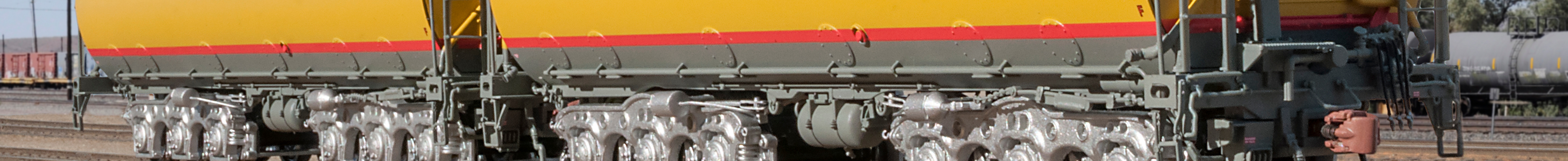 Rivet Counter HO Scale Water and Fuel Tenders