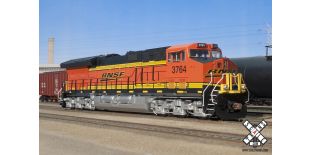 Operator HO Scale GE ET44C4 Tier 4 GEVo, BNSF/Heritage III