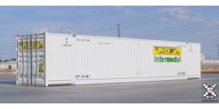 Operator HO Scale CIMC 53’ Corrugated Dry Container, JB Hunt/Intermodal/Small Nose Logo by ScaleTrains.com